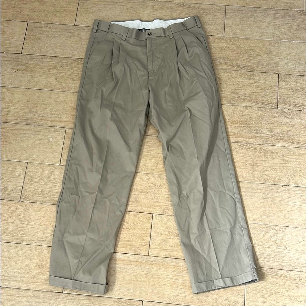 Men’s Tan Khaki Chinos Pleated Straight Leg Cotton Blend